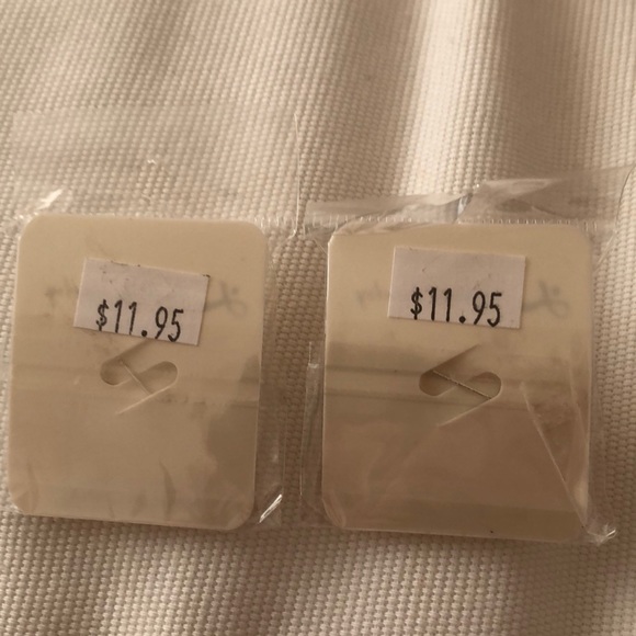 Rhinestone pins - Picture 3 of 3